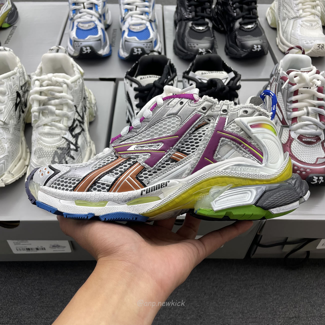 Balenciaga Runner White Grey Silver Black Blue Multicolor Burgundy (11) - newkick.vip